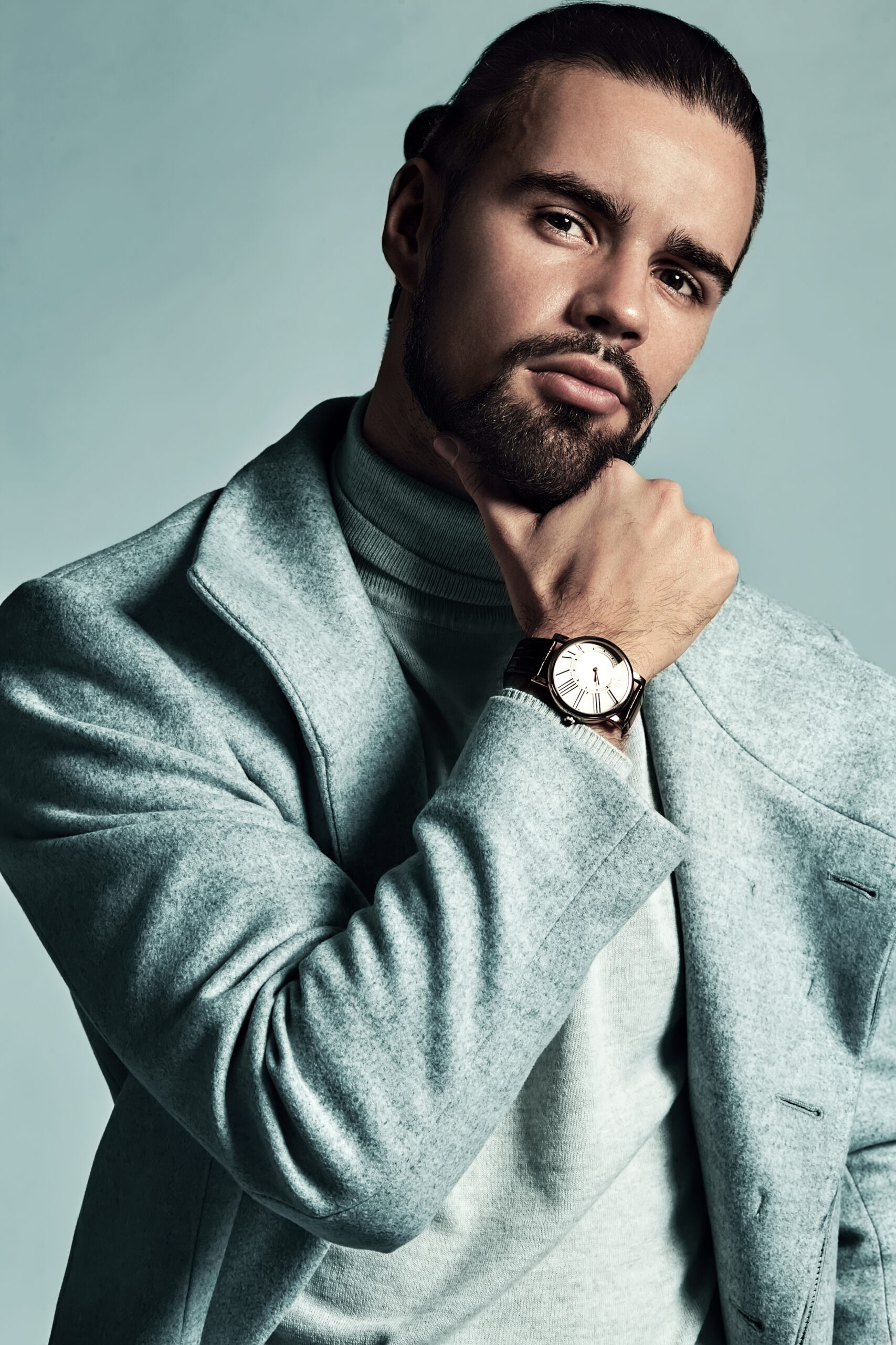 Read more about the article How to Choose the Perfect Watch According to Event and Personality – LEOWOL Guide